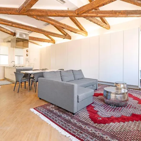 아파트 Comecasa 3 Min Walk From San Marco With Beautiful Roof Terrace 베니스